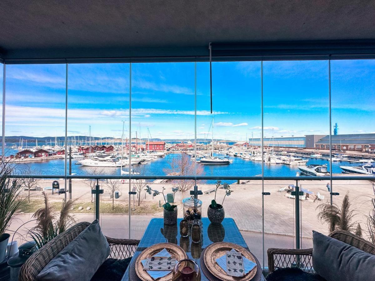 Holmestrand, Leilighet Pa Bryggekanten Luaran gambar