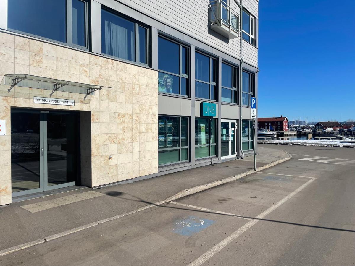 Holmestrand, Leilighet Pa Bryggekanten Luaran gambar